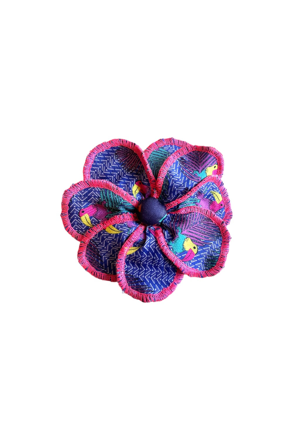 Broche Laura-Luna Tucan bordure rose fluo